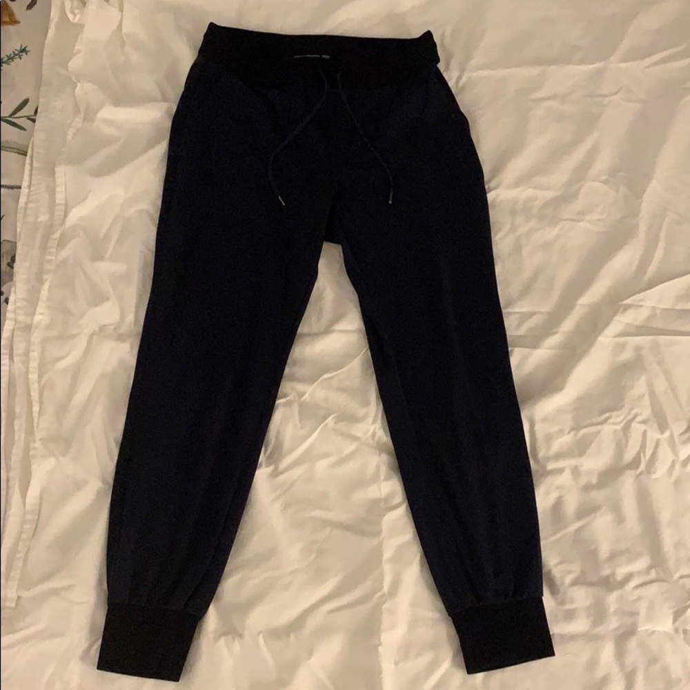 Athleta Flux Jogger, Navy and Black, Size M